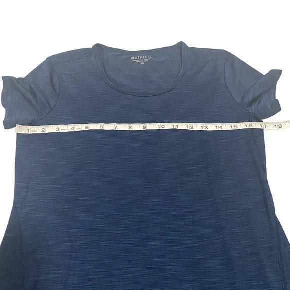 Athleta Kettlebella Blue Space Dye Train Tee Size‎ XS - Picture 7 of 7